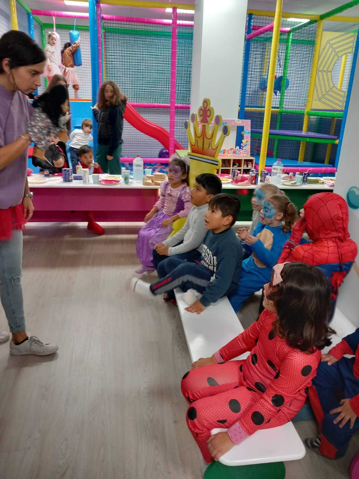 Momentos Felices 🎈                      
    
Salón de fiestas - Foto 9
